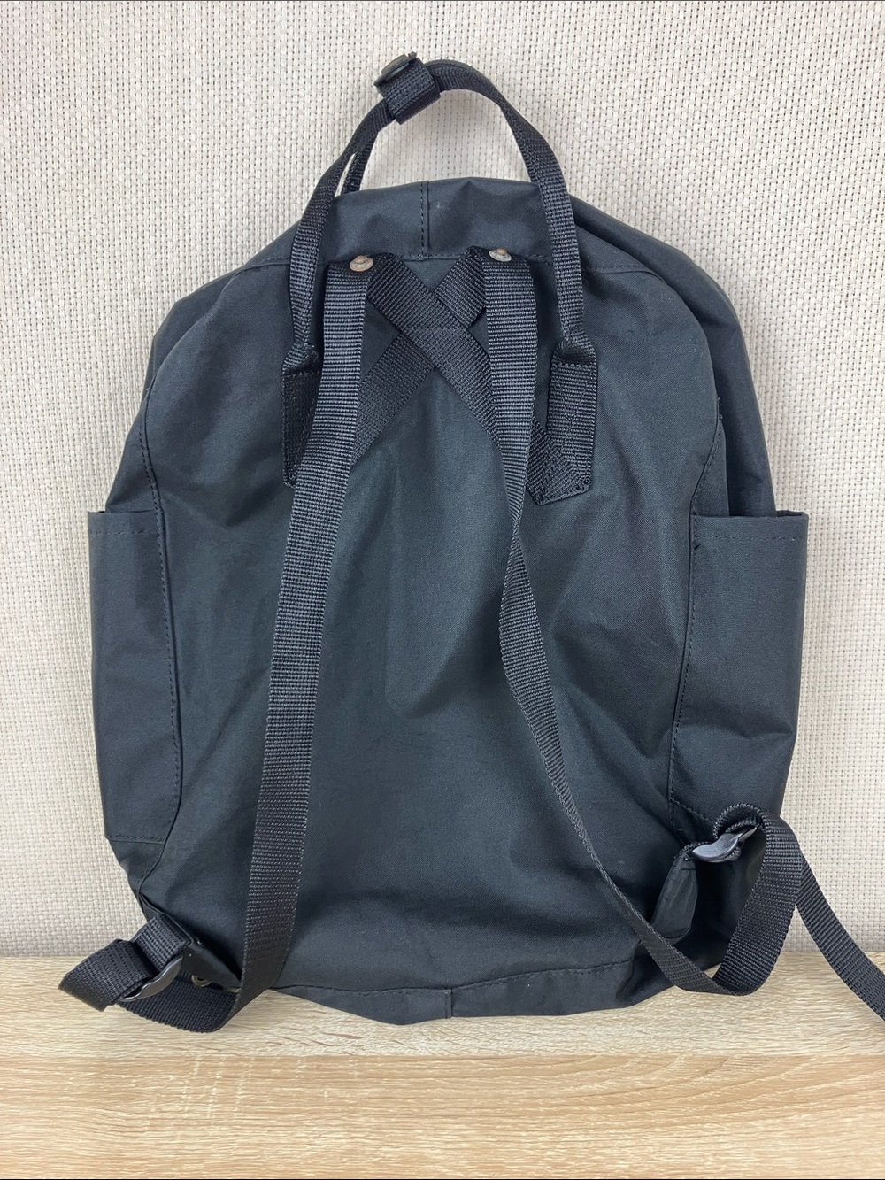 Fjallraven Kanken Big Backpack 23563 Black 17" - Picture 4 of 16